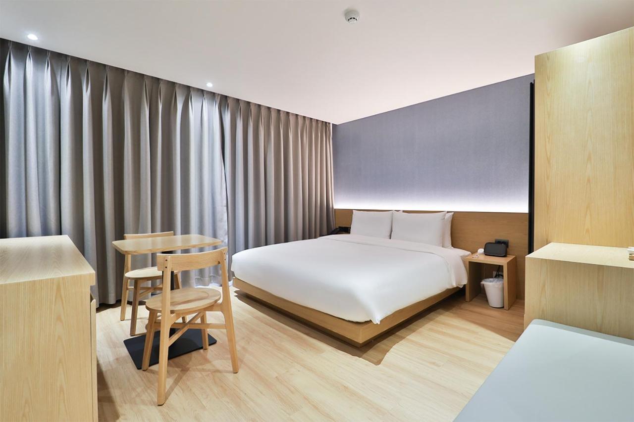 Custom Hotel Ilsan Ni Esterno foto