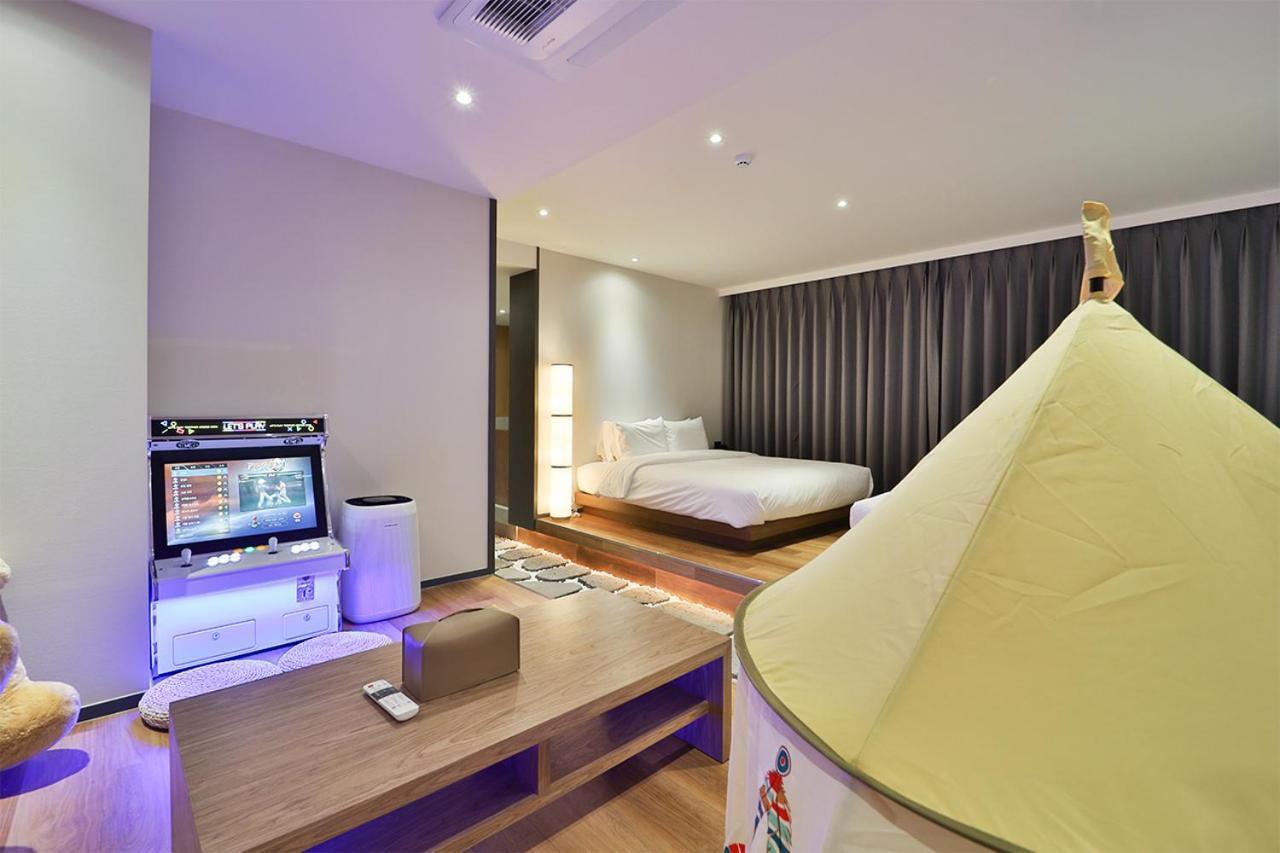 Custom Hotel Ilsan Ni Esterno foto